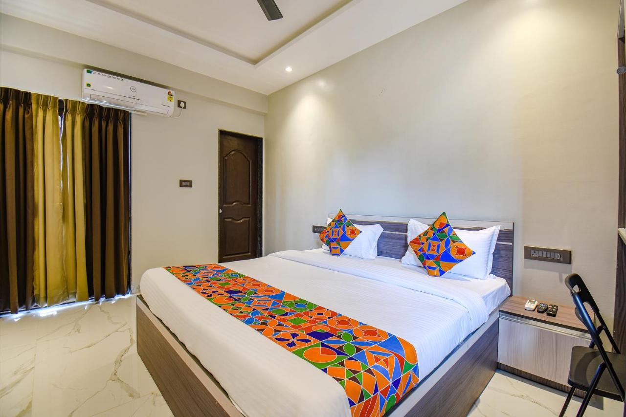 Fabhotel Gaurav Galaxy Pune Exterior photo